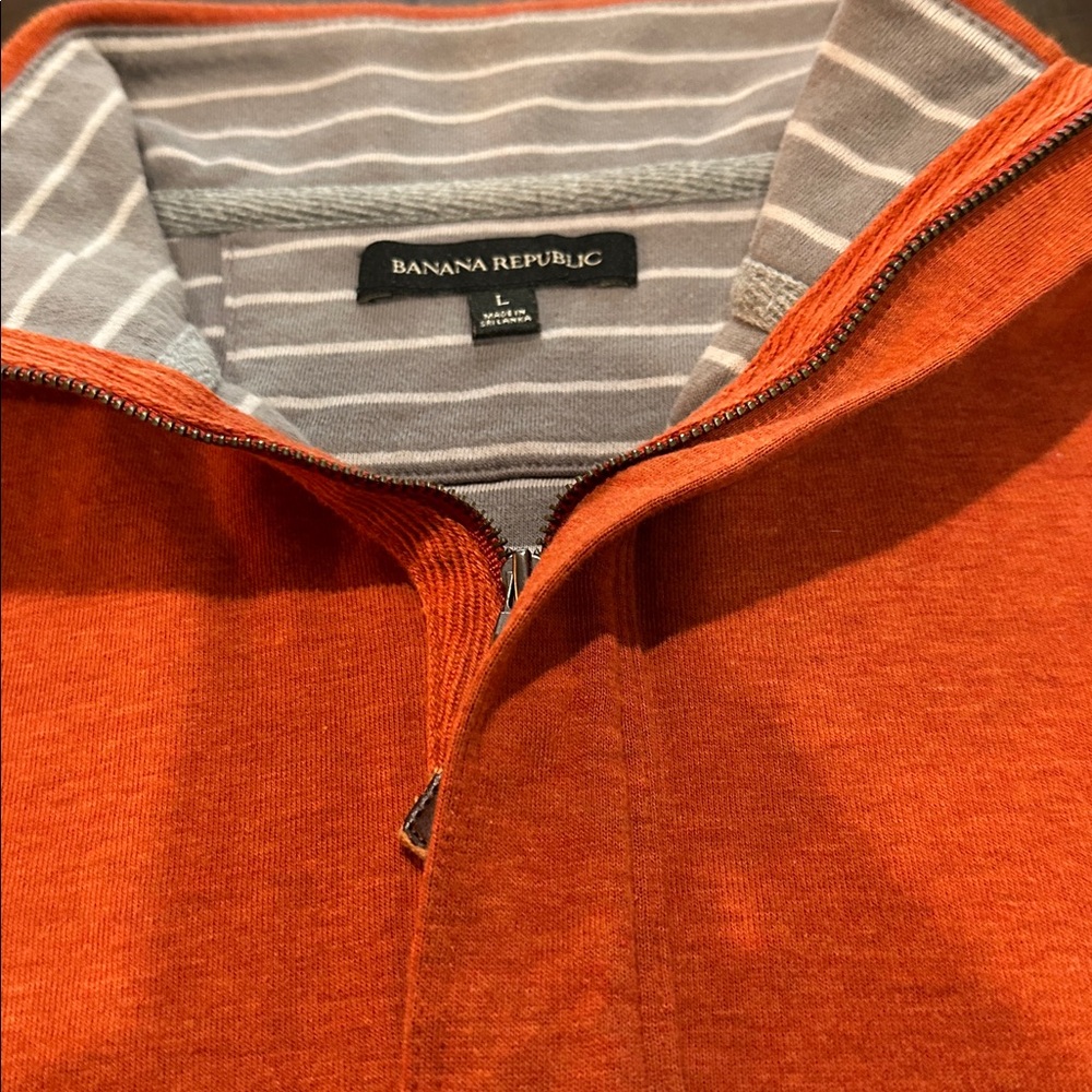 Banana Republic Rust and Gray Zip Pullover